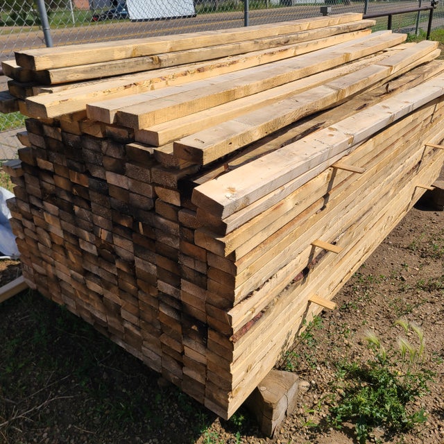 Smooth Lumber | Select Lumber Sales